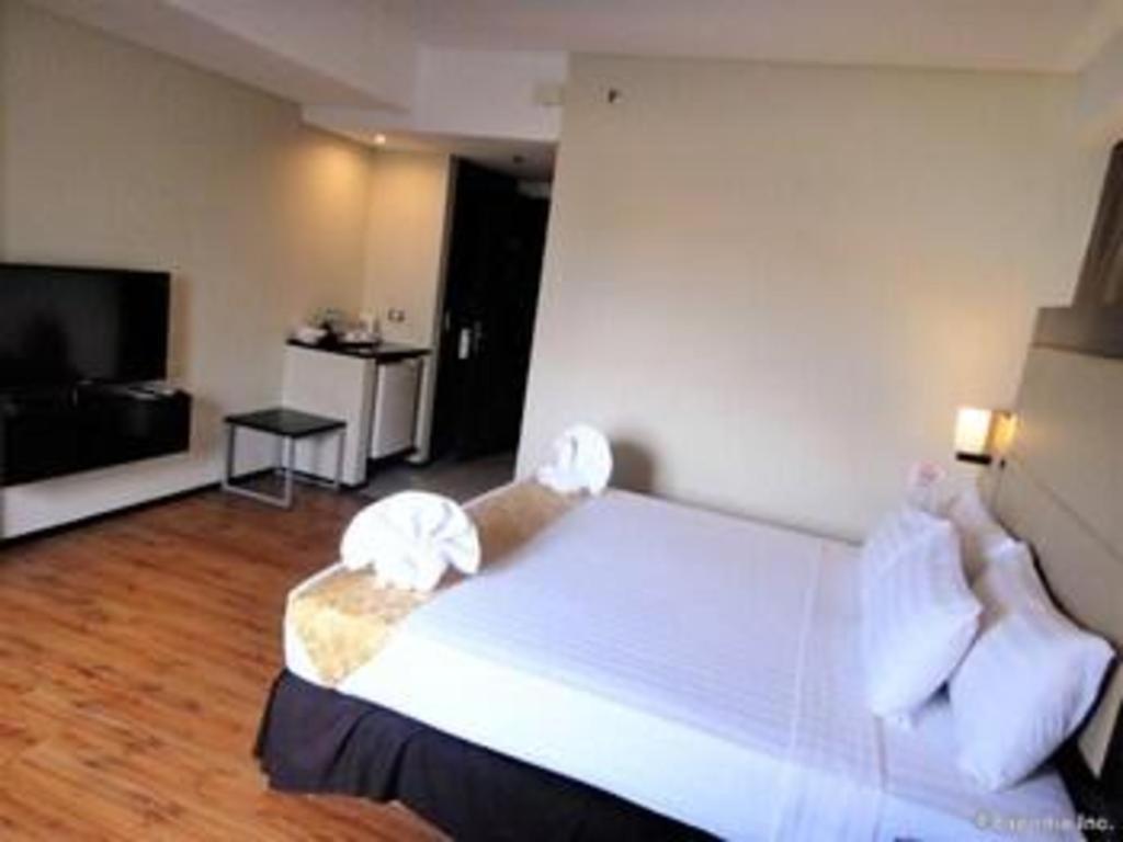 Mallberry Suites Business Hotel Cagayán de Oro Extérieur photo