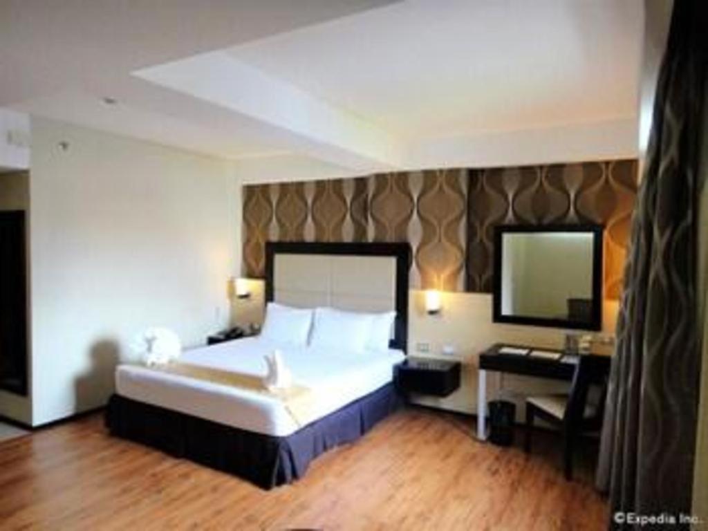 Mallberry Suites Business Hotel Cagayán de Oro Extérieur photo