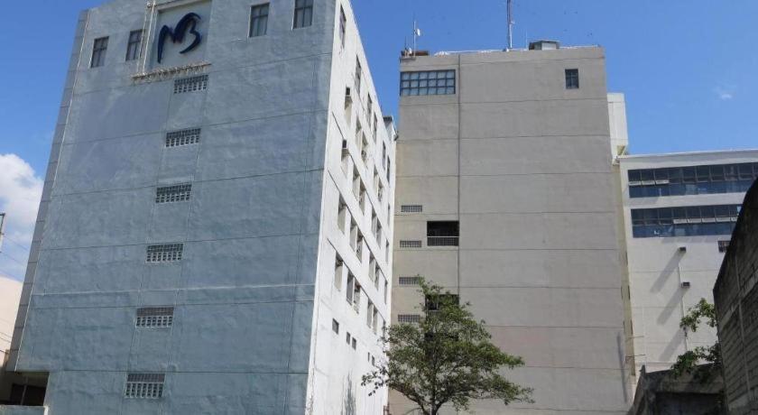 Mallberry Suites Business Hotel Cagayán de Oro Extérieur photo